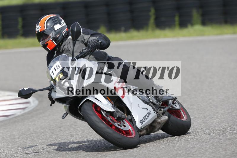 /53 16.09.2025 Track Day Domi Aegerter ADR/Gruppe gelb/118